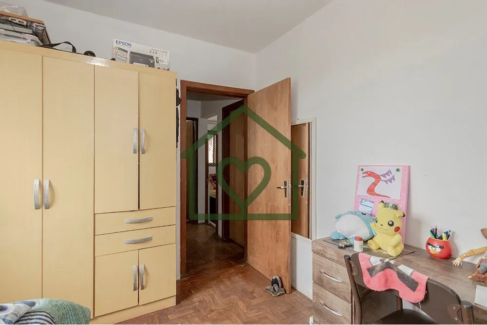 Imagem Descubra a sua próxima casa em Porto Alegre, localizada no encantador bairro de Santa Tereza. Esta ...