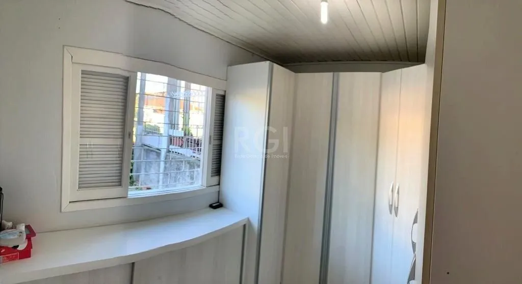 Imagem Casa de 175m², com 3 dormitórios