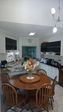 Imagem Casa com 3 dormitórios à venda, 130 m² por R$ 599.000,00 - Parque Cidade Jardim II - Jundiaí/SP