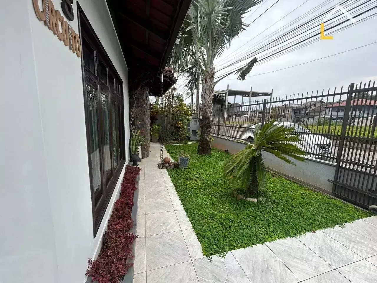 Foto do imóvel Casa com 2 Quartos à Venda, 195 m² em Floresta, Joinville - SC