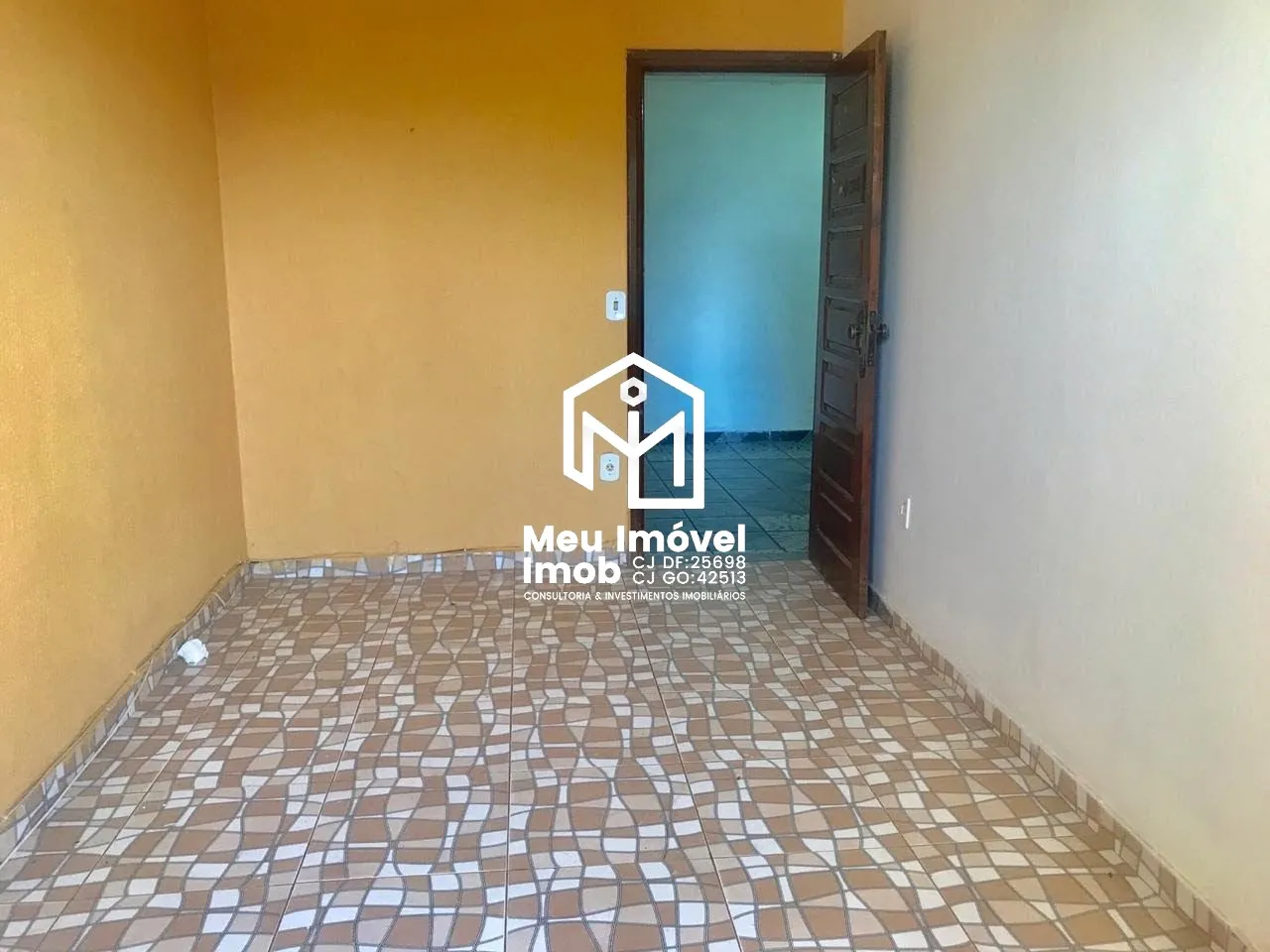 Imagem Casa Sobrado 7 Quartos 2 Suítes 3 Vagas 380m² Samambaia/DF