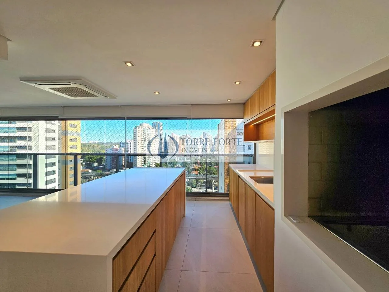 Imagem Belíssimo apartamento 192 m² 3 suítes 5 banheiros 4 vagas, no Campo Belo