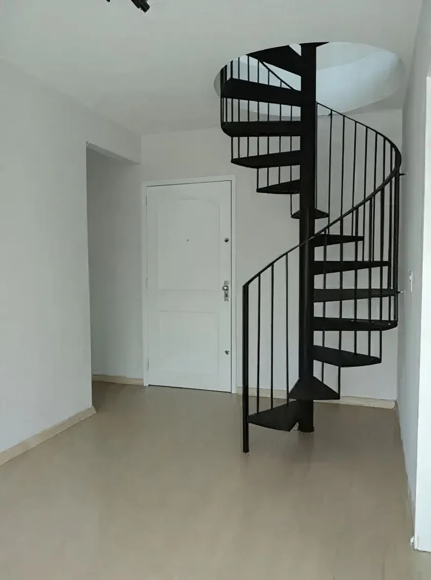 Imagem Vende-se cobertura com 1 quarto, 105m² e 1 vaga - Mont Serrat