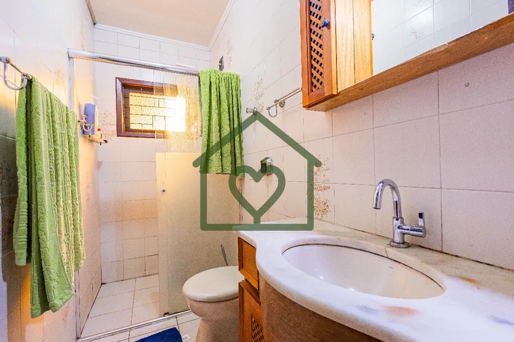 Imagem Casa à Venda no Bairro Cristal Apresentamos esta excelente residência localizada em uma das regiõ...