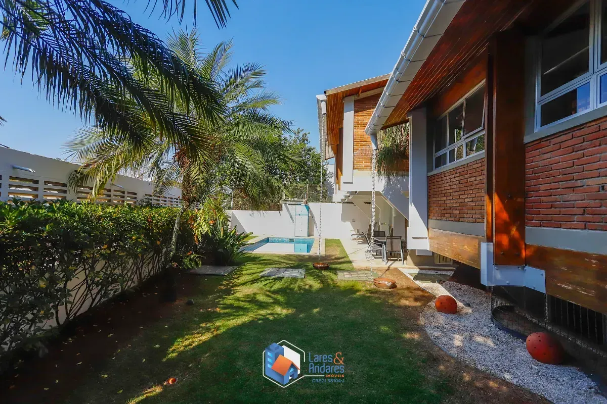 Imagem Casa para venda em Sumaré com 3 quartos, sendo 1 suíte, 359m²