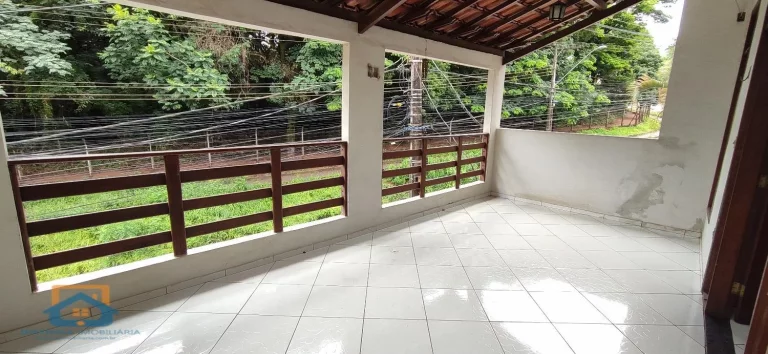 Imagem Casa de 3 quartos no bairro Industrial - Santana do Paraíso