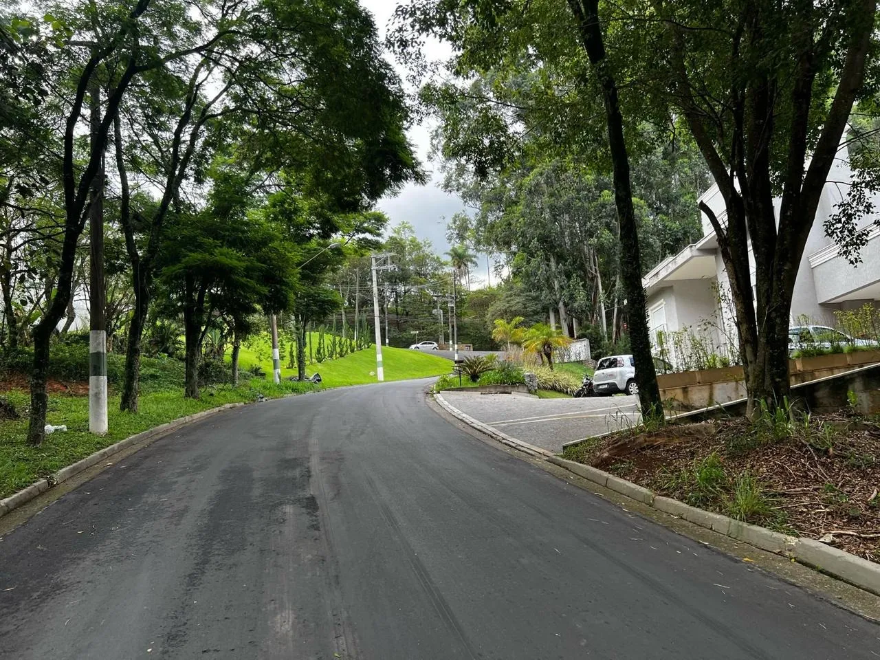 Imagem Terreno à Venda em Condomínio no Residencial Tamboré - Barueri-SP: 1.328,00 m² de Área