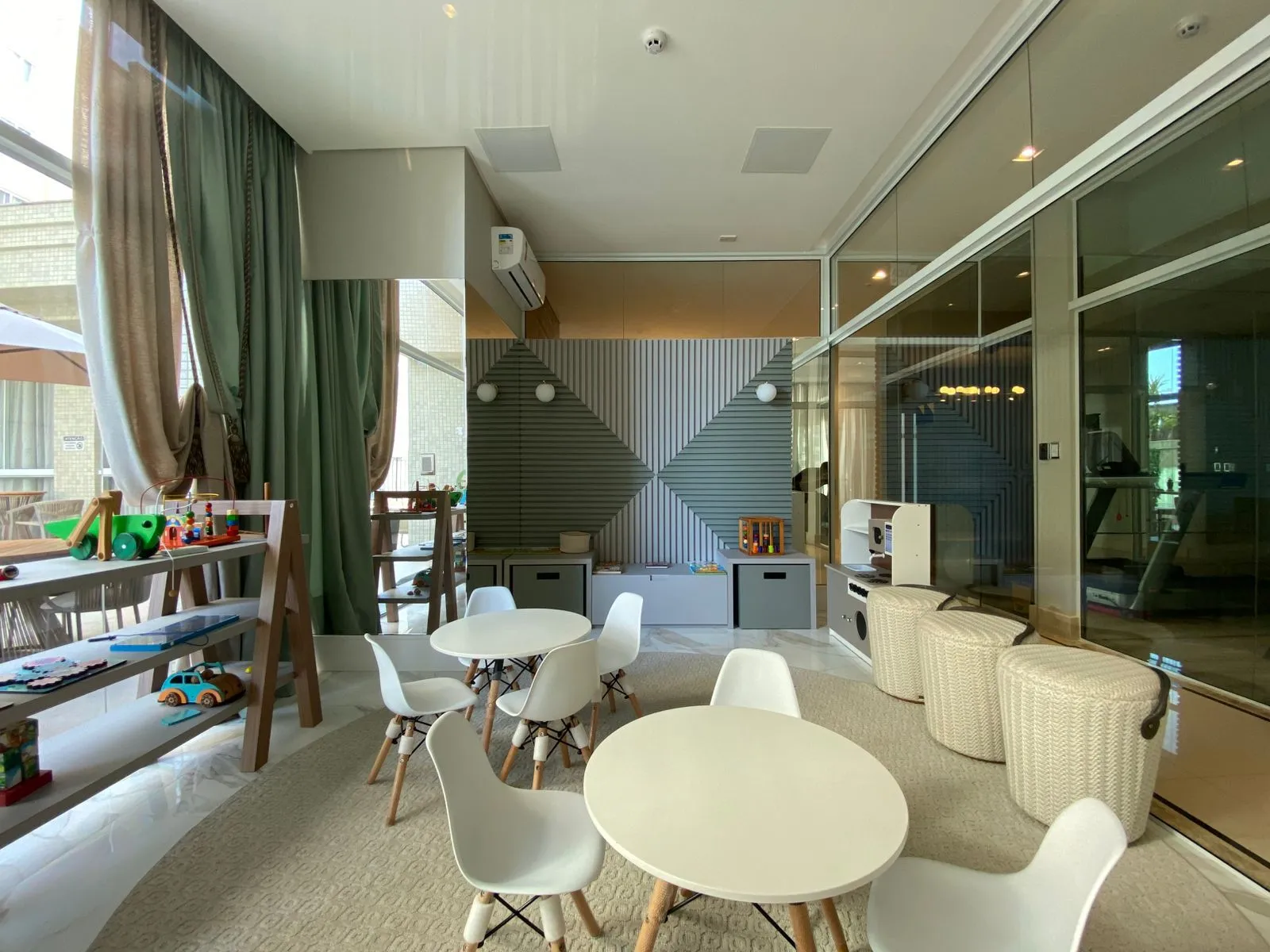 Imagem Apartamento à venda com 140m2 por R$ 3.400.000,00