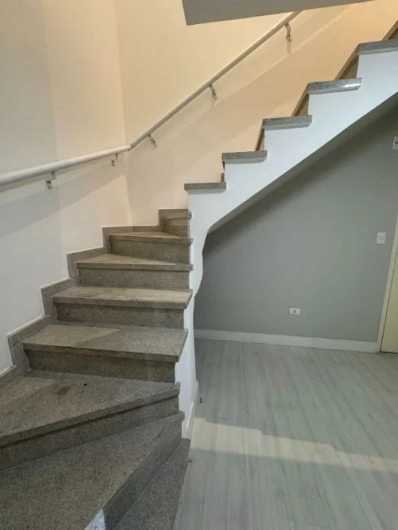 Imagem APARTAMENTO COM 262,00 m² - GUILHERMINA - PRAIA GRANDE SP