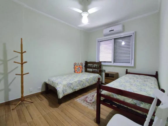 Imagem Apartamento com 3 dormitórios à venda, 84 m² por R$ 550.000,00 - Pitangueiras - Guarujá/SP
