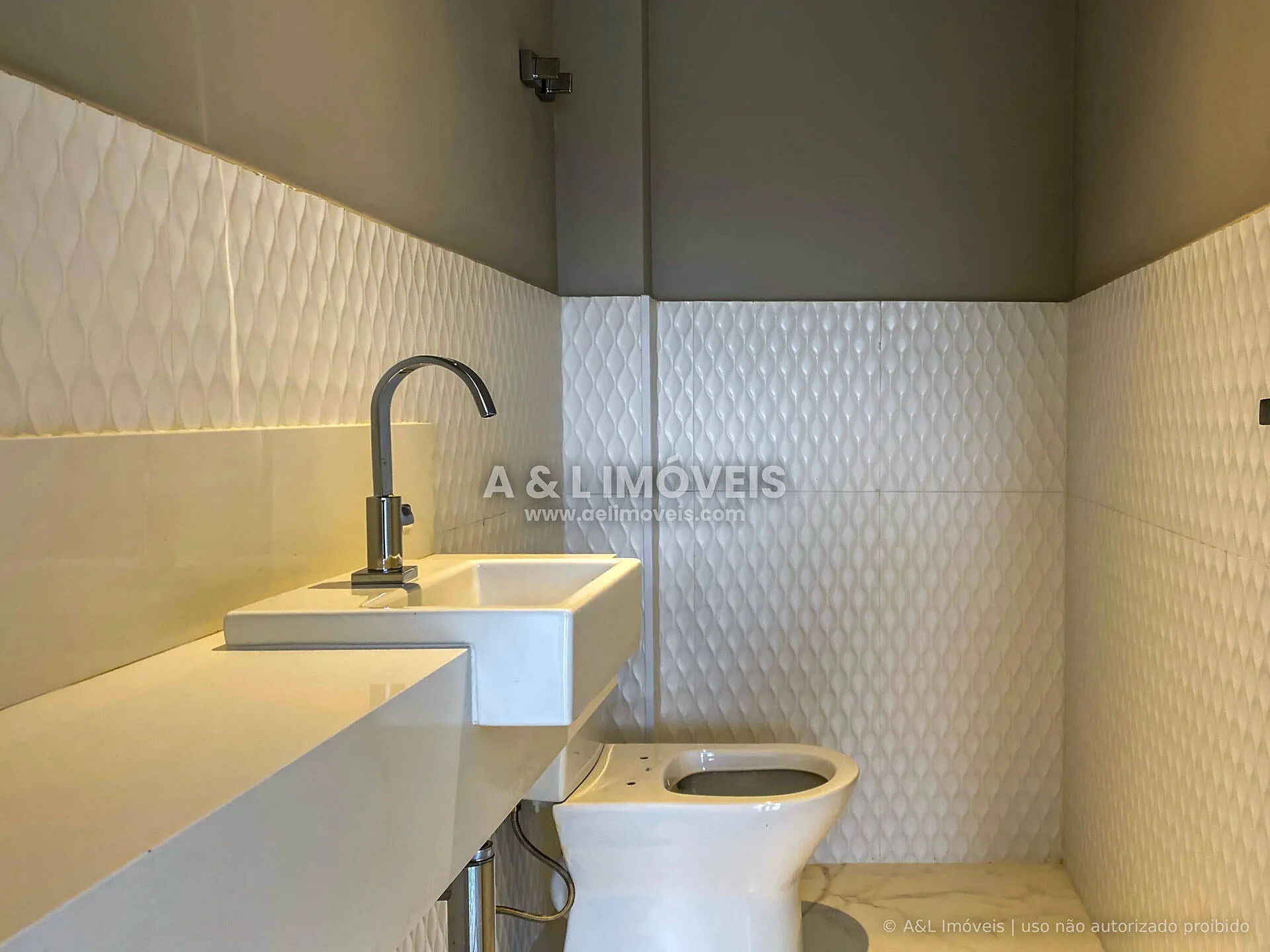 Imagem Casa de Luxo | Alto do Capivari | 793 m² | SPA e Casa de Hóspedes