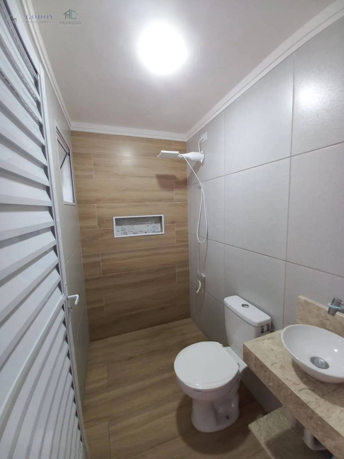 Imagem Casa Aconchegante em Condomínio Fechado com Área de Lazer