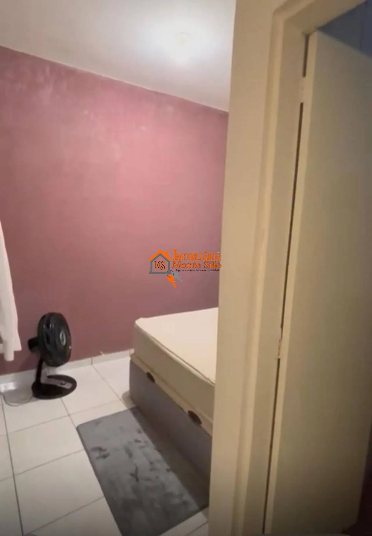 Imagem Sobrado com 2 dormitórios à venda, 169 m² por R$ 500.000,00 - Jardim Nova Cidade - Guarulhos/SP