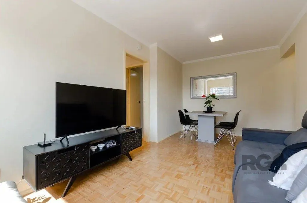 Imagem Apartamento de 2 dormitórios no bairro Menino Deus