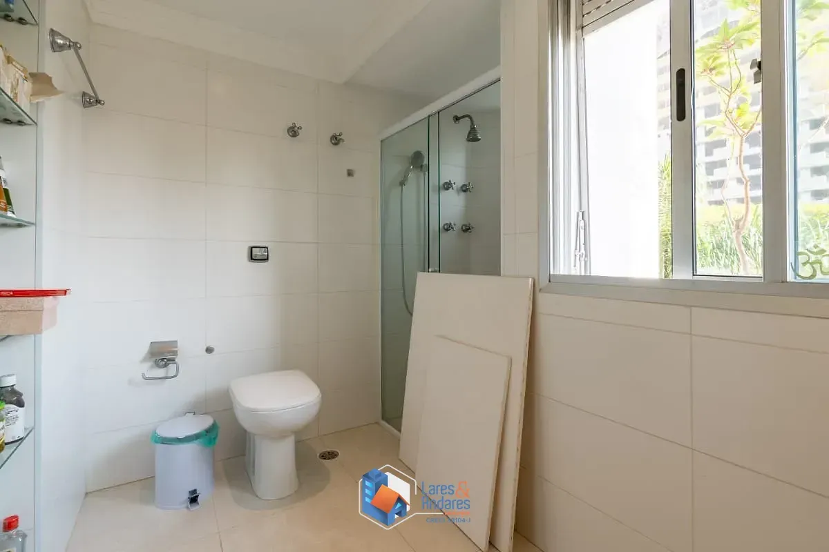 Imagem Duplex para venda em Indianópolis com 5 quartos, sendo 3 suítes, 288m²