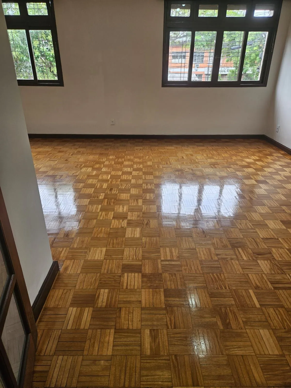 Imagem Casa toda reformada na avenida nonoai