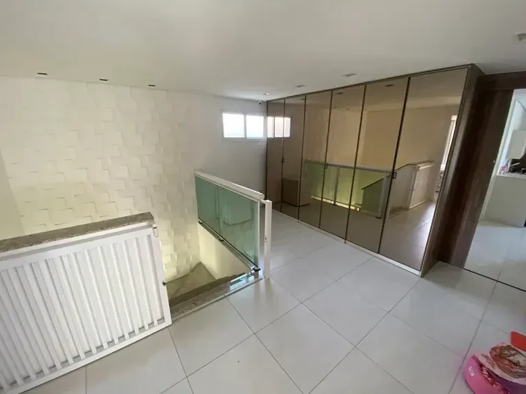 Imagem Casa de Condomínio com 4 Quartos à Venda, 325 m² em De Lourdes - Fortaleza