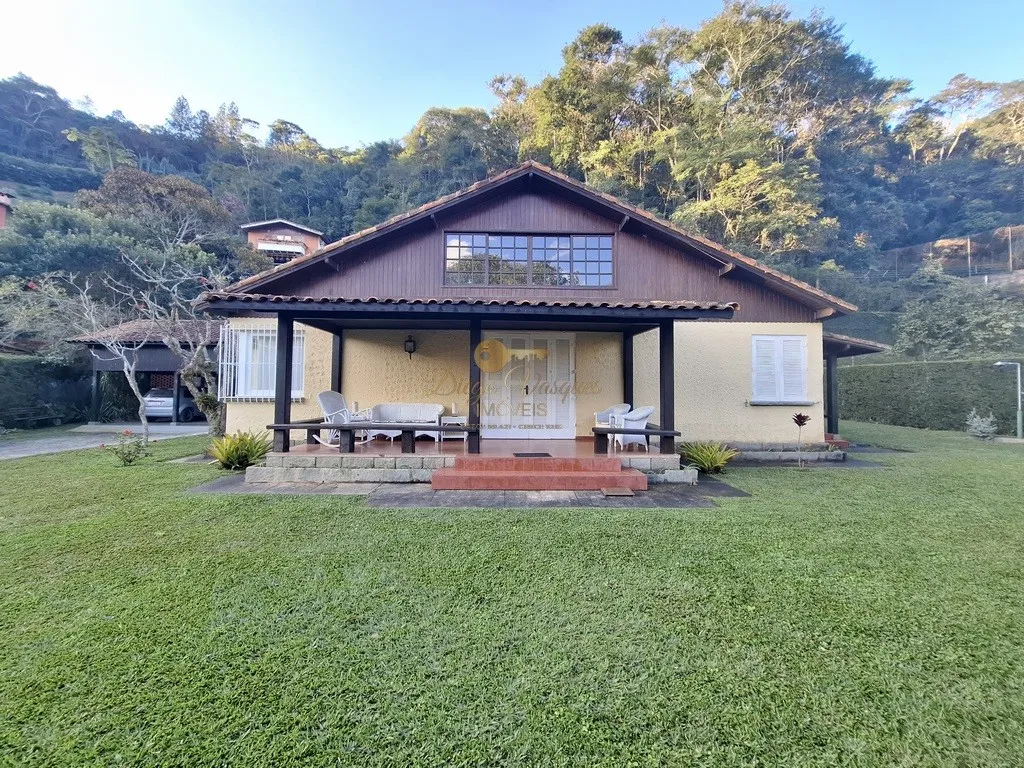 Foto do imóvel Casa em Condomínio para Venda em Teresópolis / RJ em Alameda do Lago