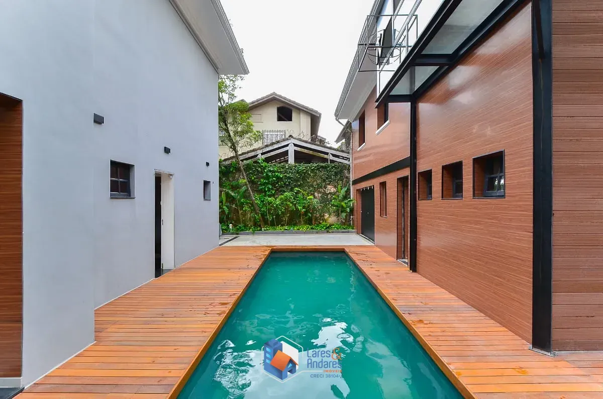 Imagem Casa para venda em Jardim América com 4 quartos, sendo 4 suítes, 1,117m²