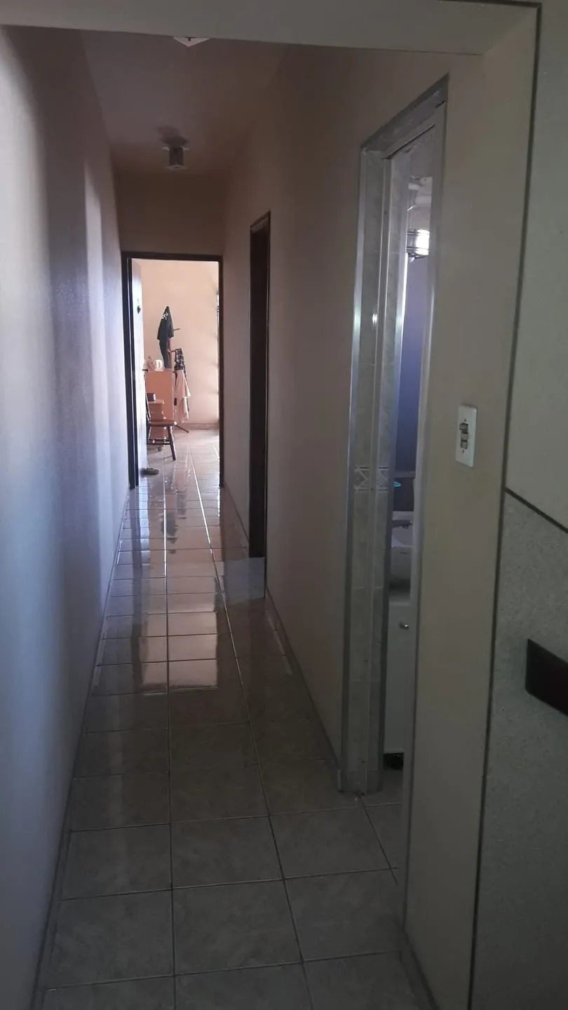 Imagem Casa à venda 3 Quartos, 2 Vagas, 176.5M², Santana, Pindamonhangaba - SP