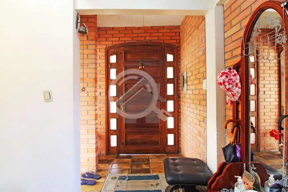 Imagem Você procura uma casa com estilo, próprio para o conforto e bem estar da sua família? Essa bela r...