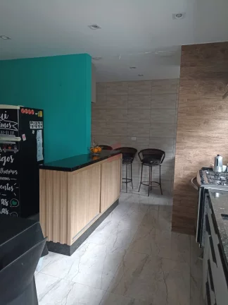 Imagem CASA à venda por R$ 580.000,00 no bairro Atuba - CURITIBA / PR