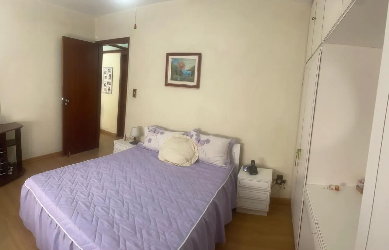 Imagem Apartamento de 3 quartos e 1 vaga garagem no bairro Rio Branco em Porto Alegre