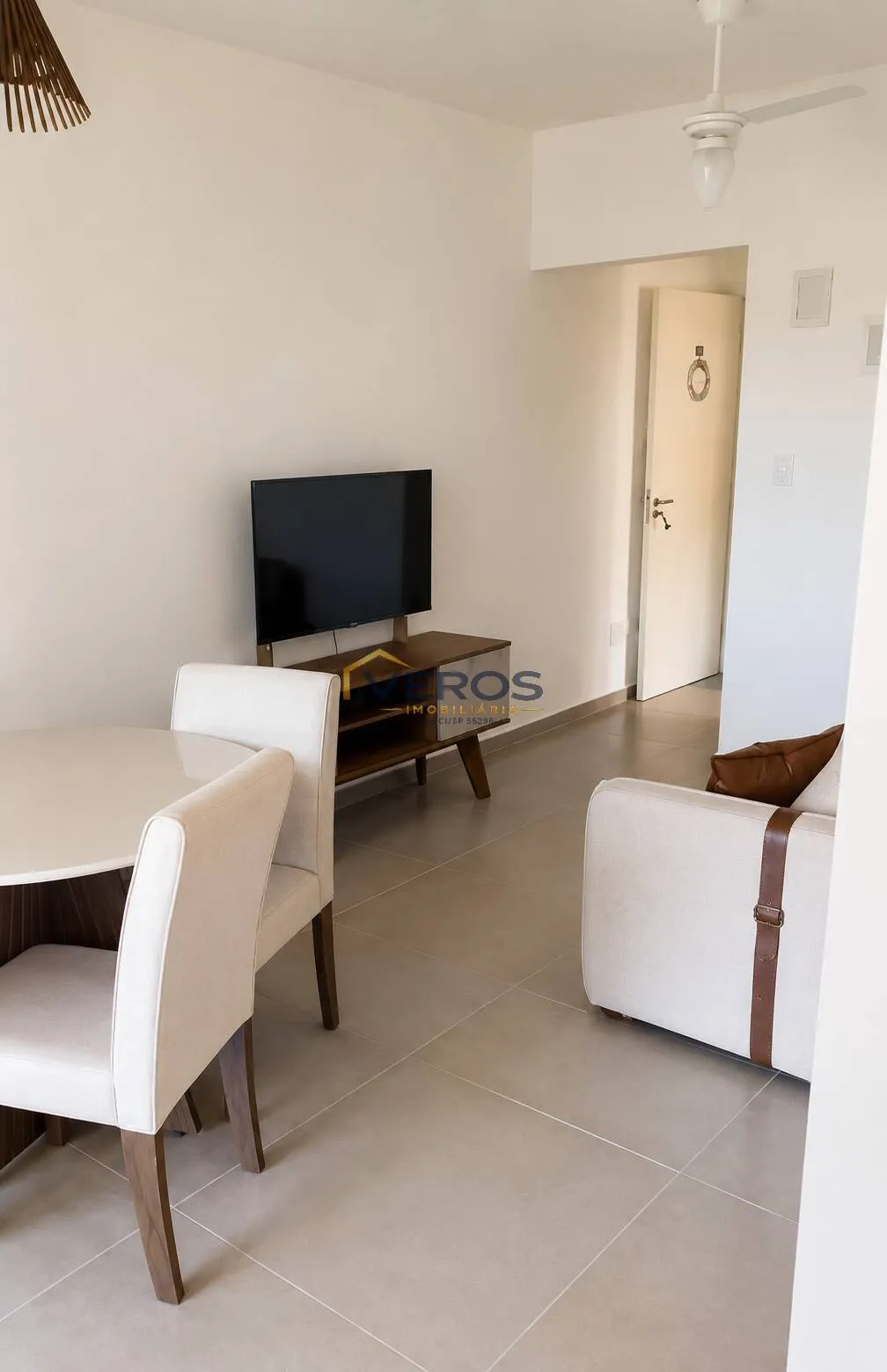 Imagem Apartamento a venda 50m da Praia - 2 Dormitórios na Martim de Sá