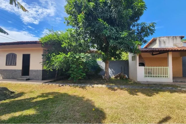 Imagem Casa dos Sonhos em Ponta Negra, Maricá: 3 Quartos e Jardim!
