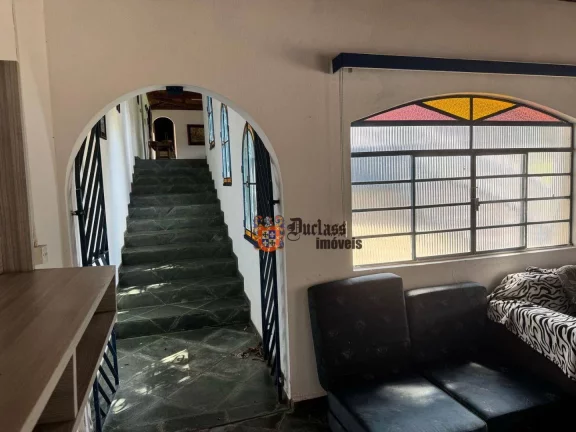 Imagem Chácara com 3 dormitórios à venda, 2800 m² por R$ 740.000,00 - Jardim Solar - Bragança Paulista/SP