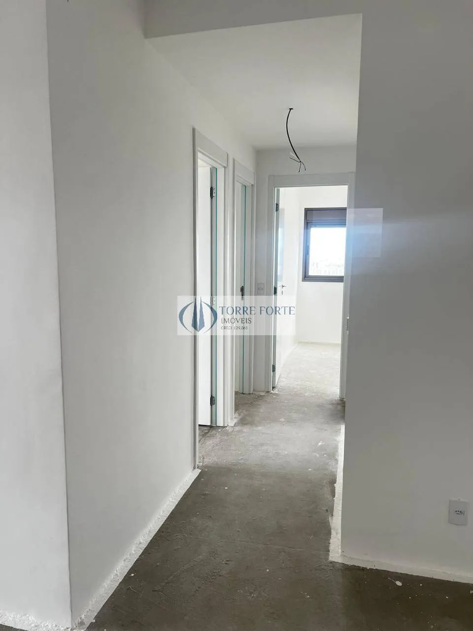 Imagem Apartamento com 3 dormitorios 1 suite, varanda e 1 vaga no Tatuape.