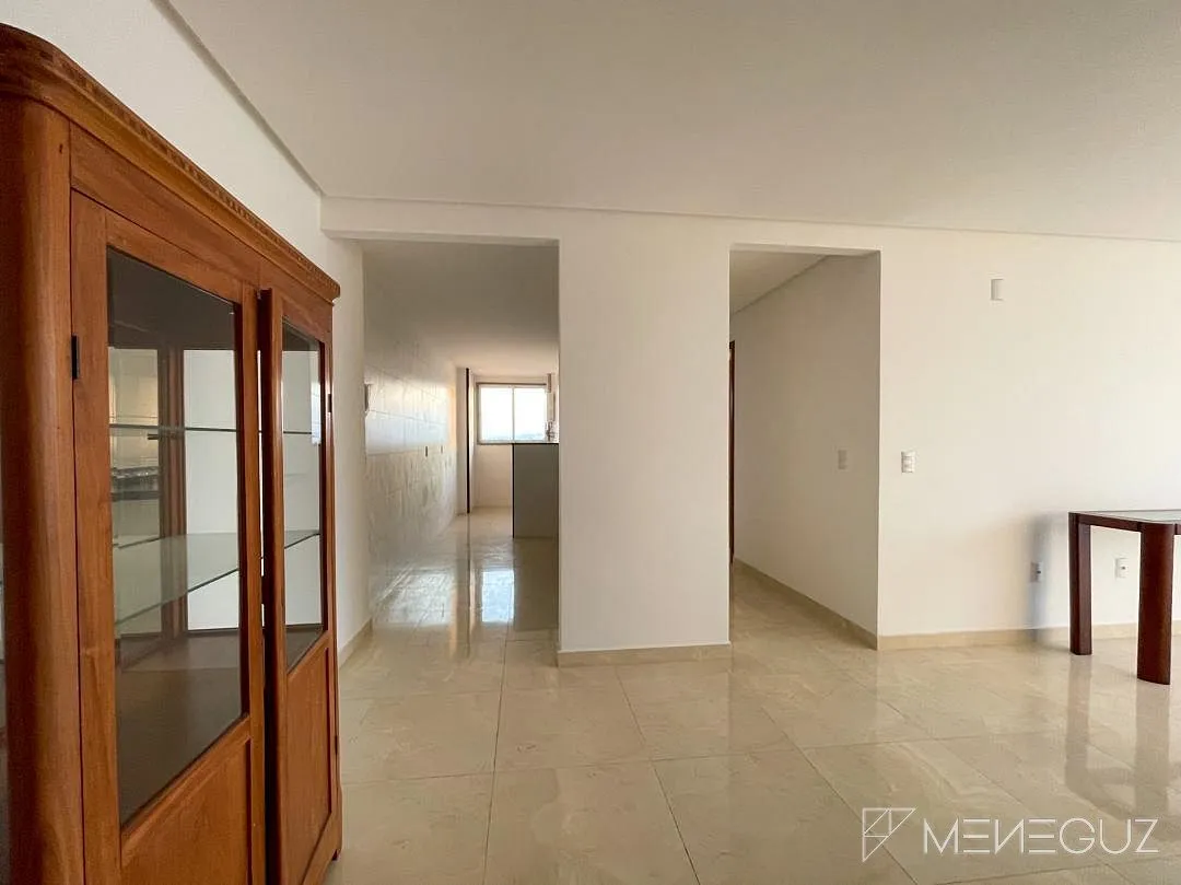 Imagem Apartamento 2 quartos, a venda, no centro de Guarapari, com vista para o canal