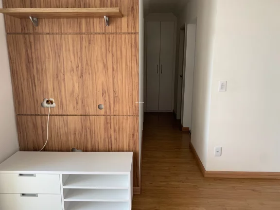 Imagem Imperdível Apartamento à Venda na Lapa, São Paulo-SP: 2 Quartos, 1 Suíte, 2 Salas, 2 Banheiros, 1 Vaga, 59m².