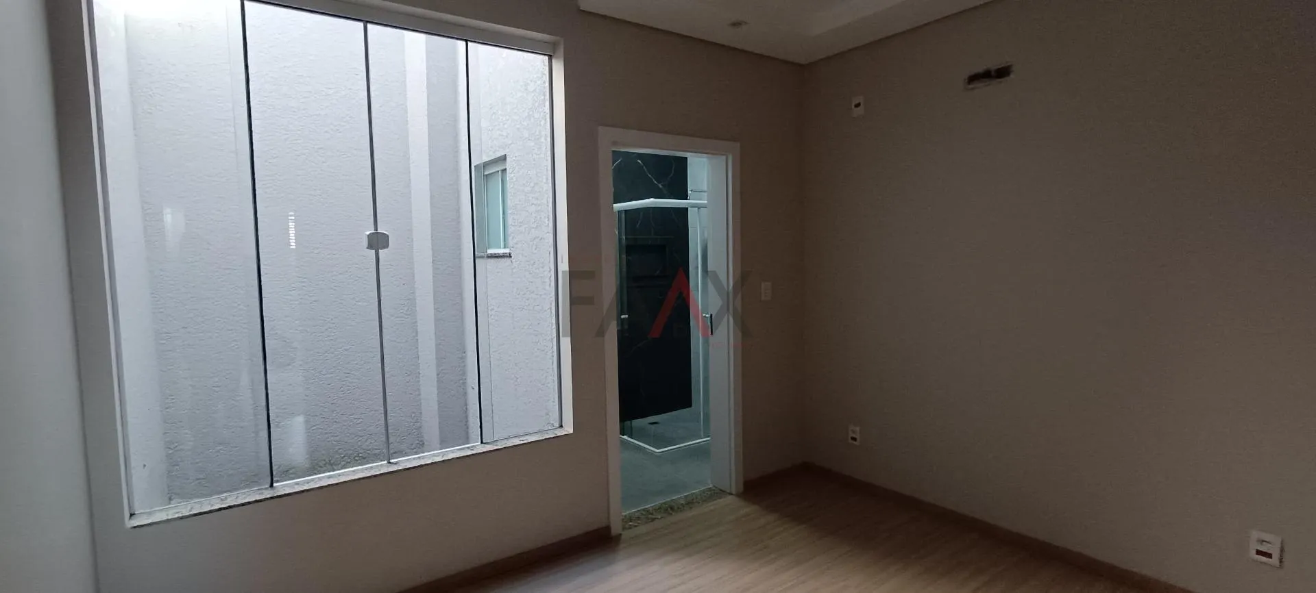 Imagem Sobrado com 4 dormitórios á venda,166.80 m², DOS ESTADOS, GUARAPUAVA - PR