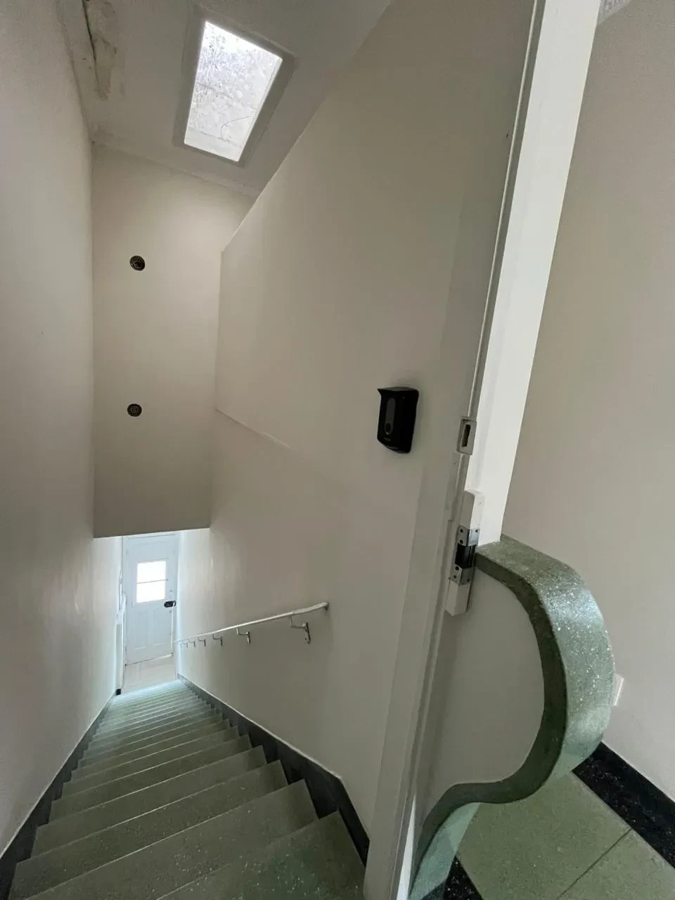 Imagem Imóvel Comercial para Alugar, 100 m² em Vila Mathias - Santos