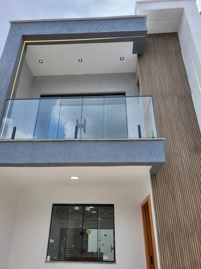 Imagem Casa Alto Padrão para Venda em Rio de Janeiro, Campo Grande, 2 dormitórios, 1 suíte, 2 banheiros, 1 vaga