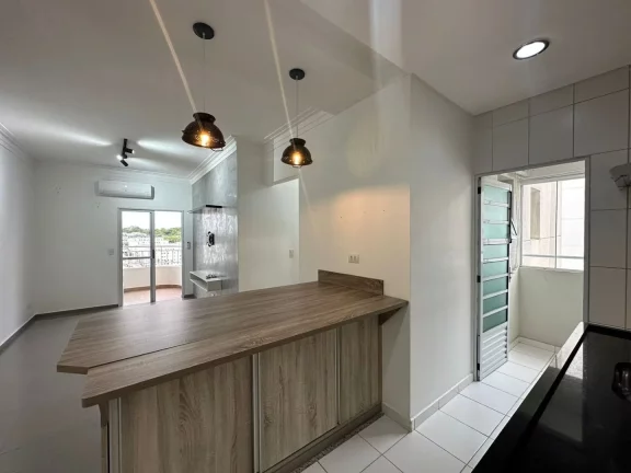 Imagem Apartamento com 2 dormitórios à venda, 64 m² por R$ 405.000 - Jardim Califórnia - Jacareí/SP