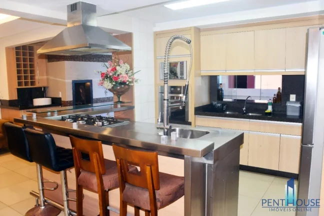 Imagem Apartamento Frente Mar para Venda em Balneário Camboriú, CENTRO, 3 dormitórios, 3 suítes, 4 banheiros, 2 vagas