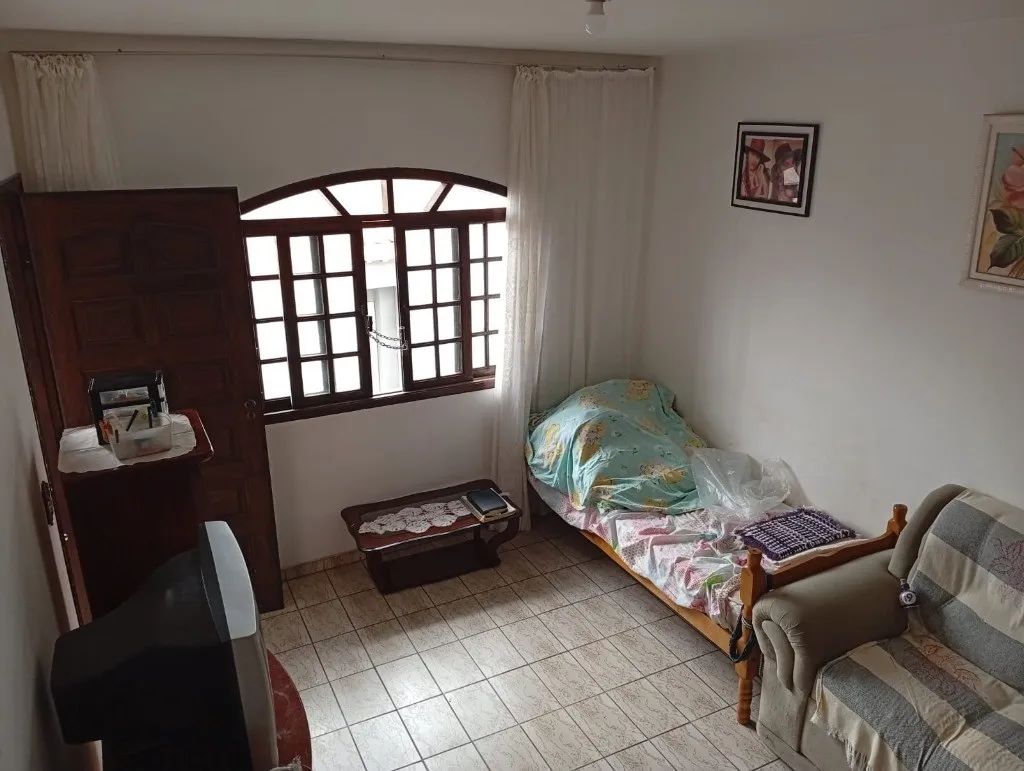 Imagem Sobrado para Locação no Jardim Las Vegas, Santo André-SP: 3 Quartos, 3 Suítes, 3 Vagas