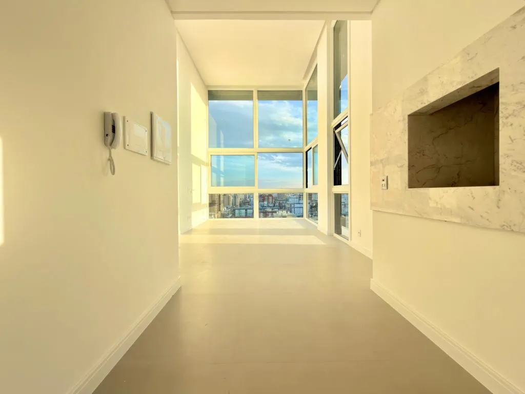 Foto do imóvel: Apartamento 3 Dormitórios - Bairro Centro em Avenida Ruda