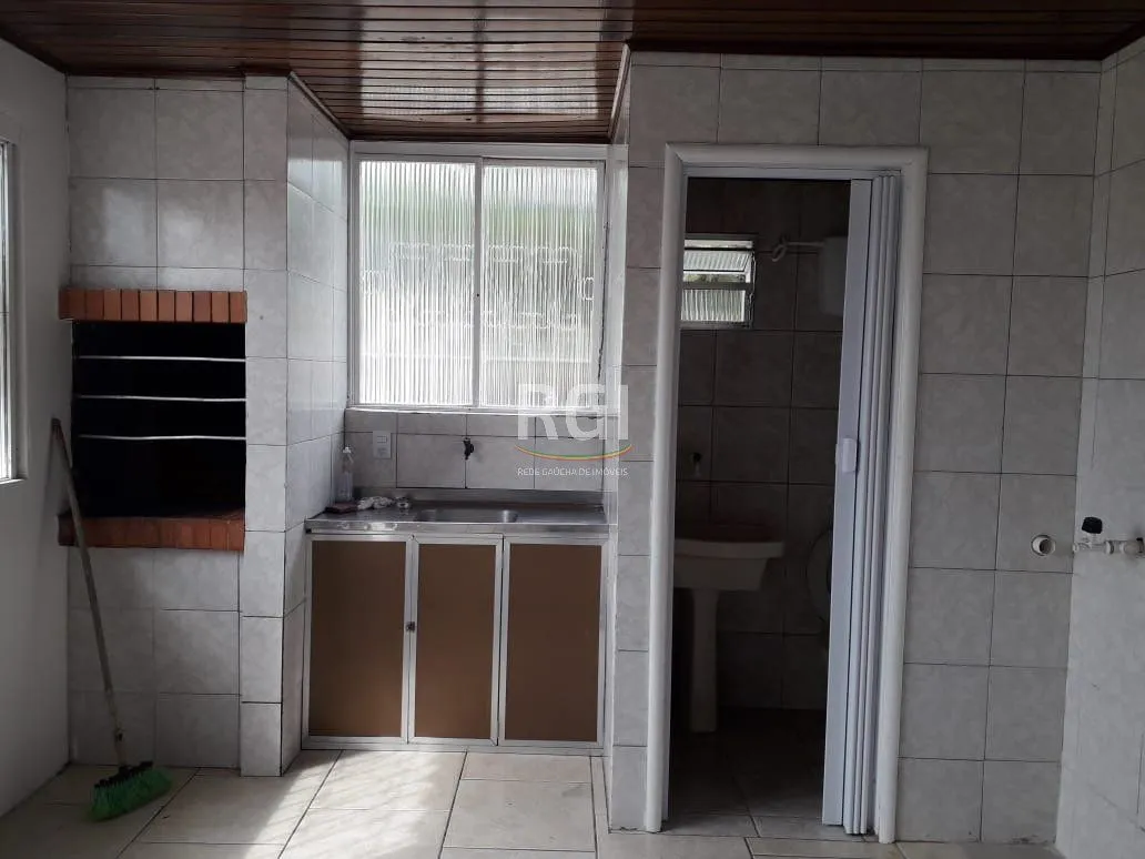Imagem Casa para Venda - 91m², 3 dormitórios, 3 vagas - Jardim Ypu