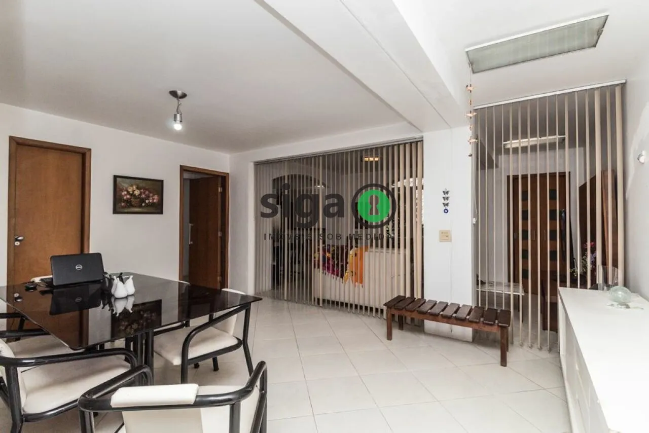 Imagem Sobrado em Campo Belo- 220m², 4 Quartos, 4 vagas disponível para Venda e locação!!!