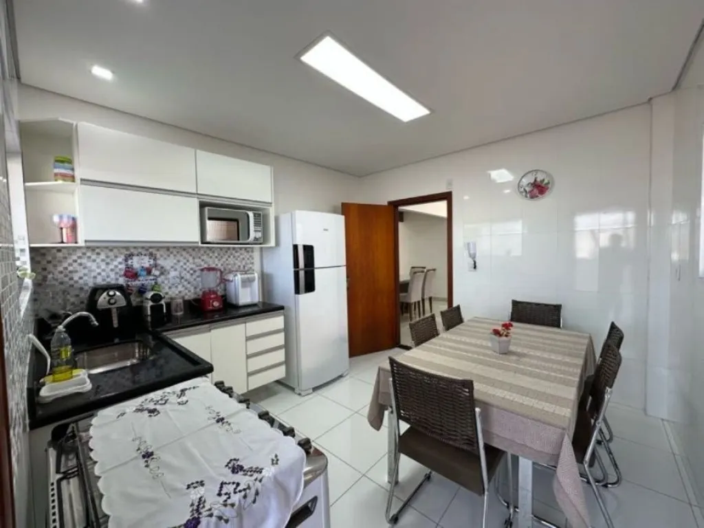 Imagem APARTAMENTO COM 170,00 m² - TUPI - PRAIA GRANDE SP