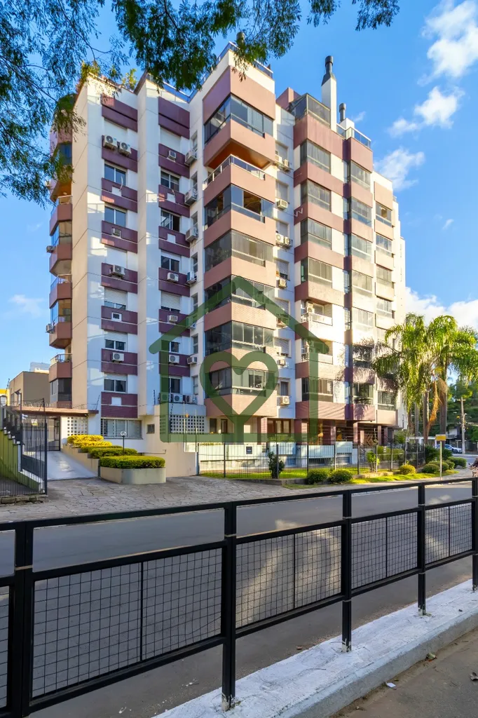 Imagem Apartamento com 3 dormitórios, sendo 1 suíte com sacada, localizado no bairro Petrópolis, em Port...