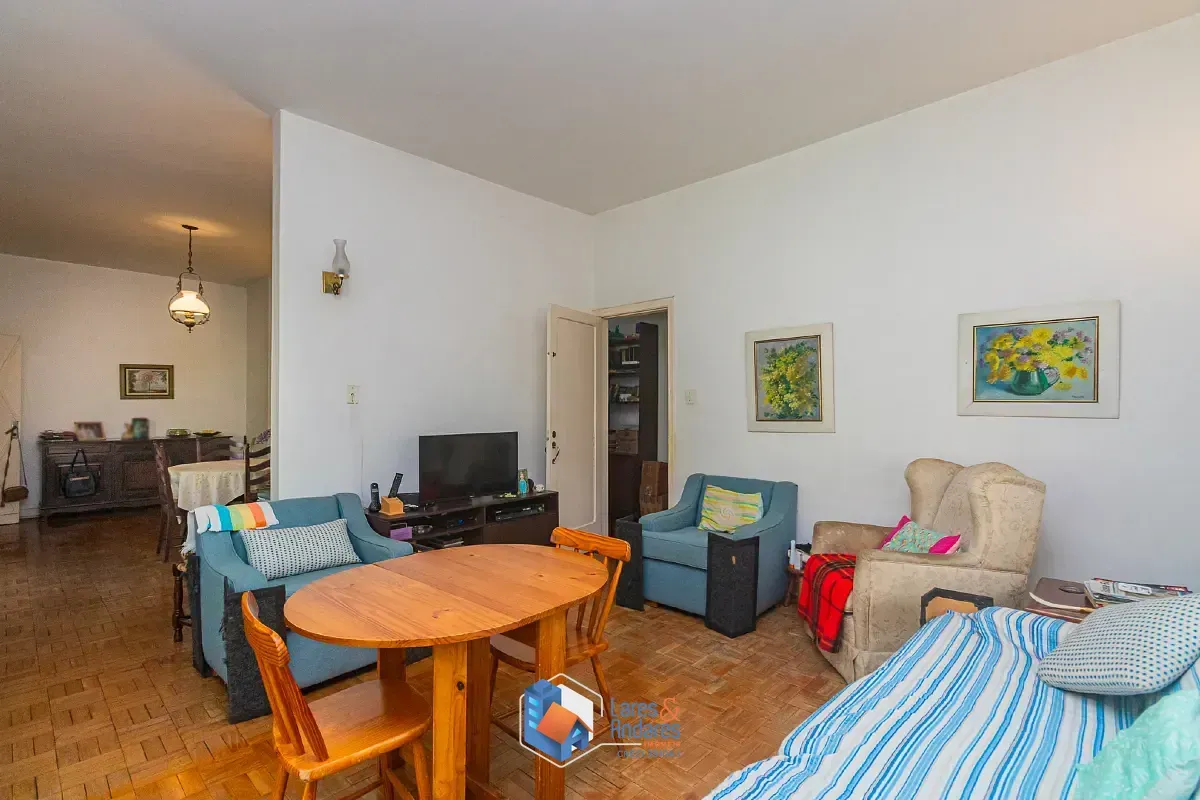 Imagem Casa para venda em Santo Amaro com 4 quartos, sendo 1 suíte, 969m²