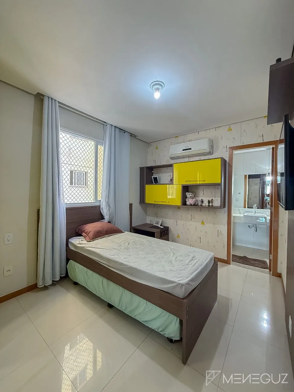 Imagem Apartamento à venda na Praia do Morro, Guarapari - 3 quartos, 2 suítes, frente mar, mobiliado