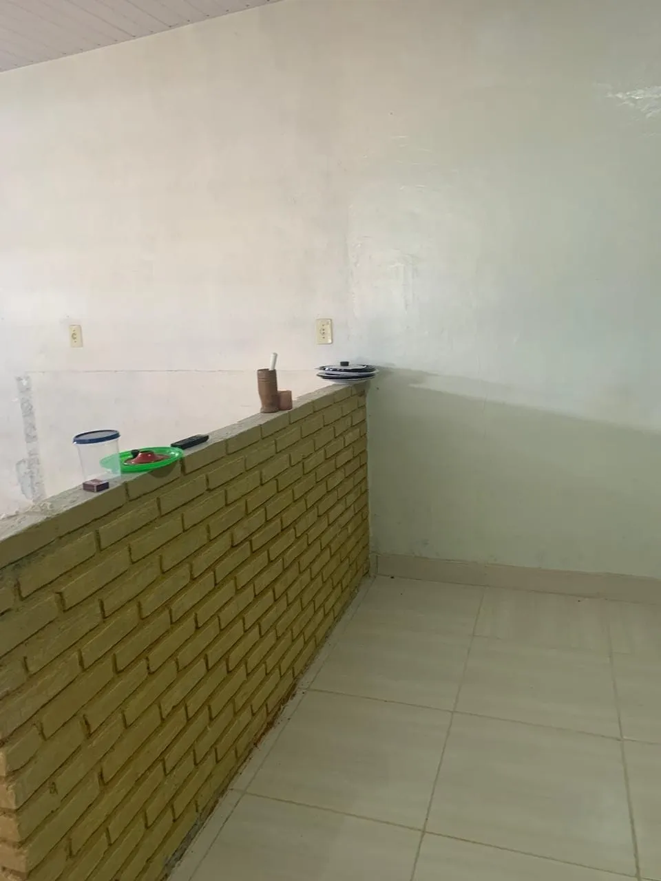 Imagem Chácara à venda 2 Quartos, 4 Vagas, 700M², Goiabal, Pindamonhangaba - SP