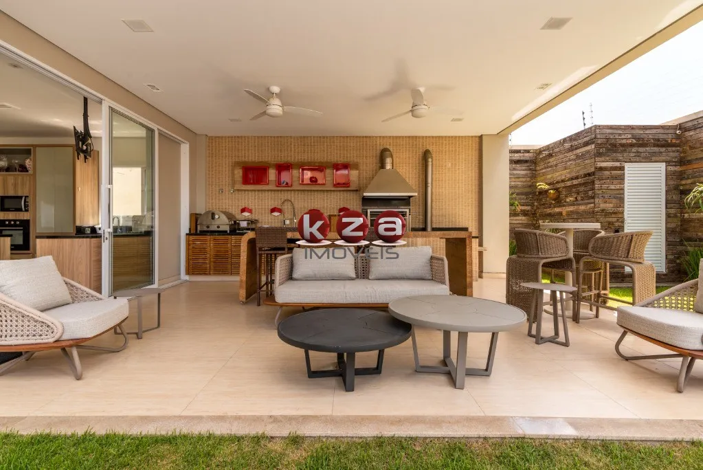 Imagem Imperdível oportunidade! Casa à venda na Enseda, Guarujá-SP, com 5 quartos, 5 suítes, 3 salas, 6 banheiros, 6 vagas de garagem e 700m².