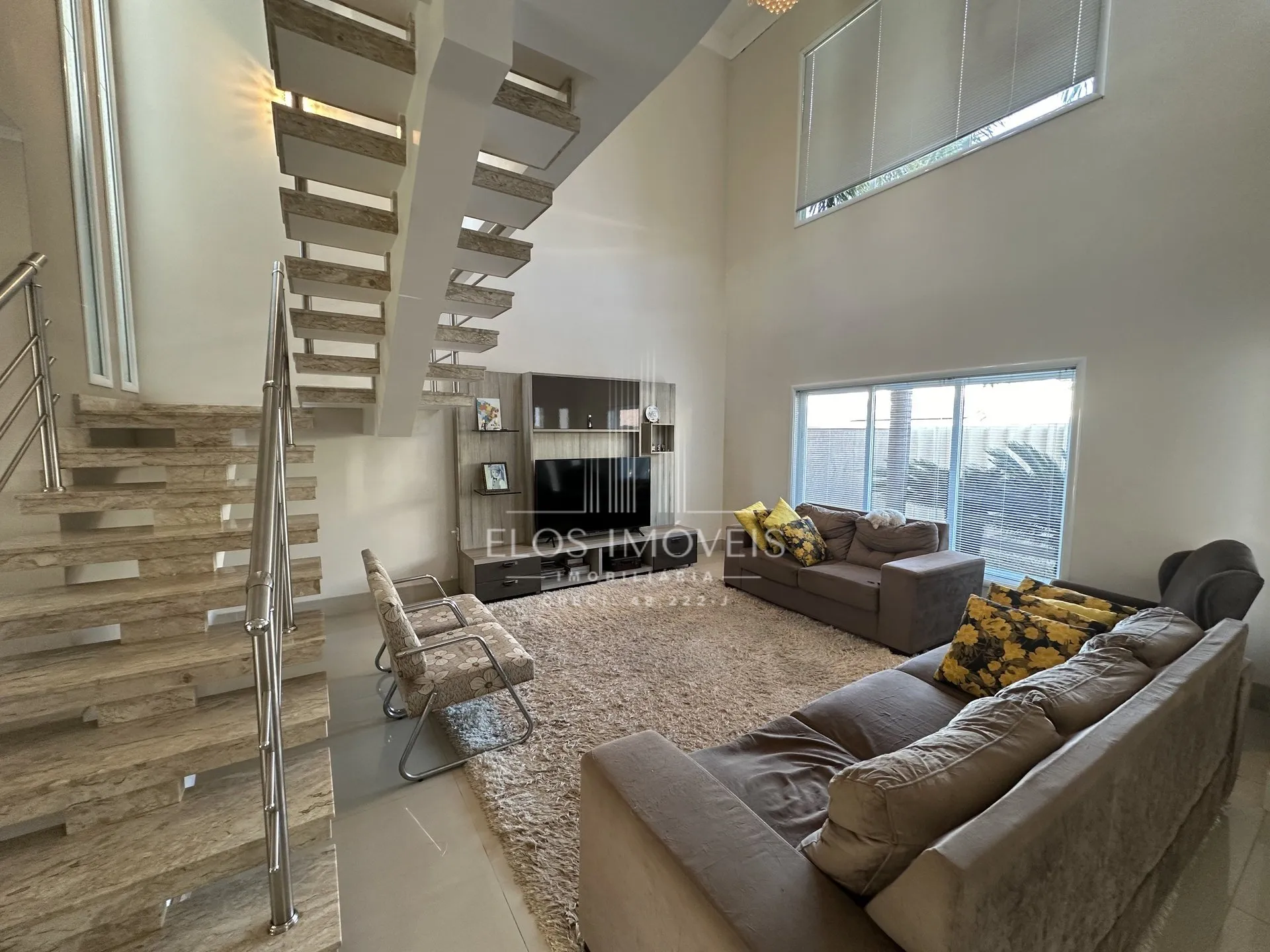 Foto do imóvel Sobrado de 3 quartos, 298m² no bairro Jardim Terras de Santa Elisa, em Limeira em Jardim Terras de Santa Elisa, Limeira - SP