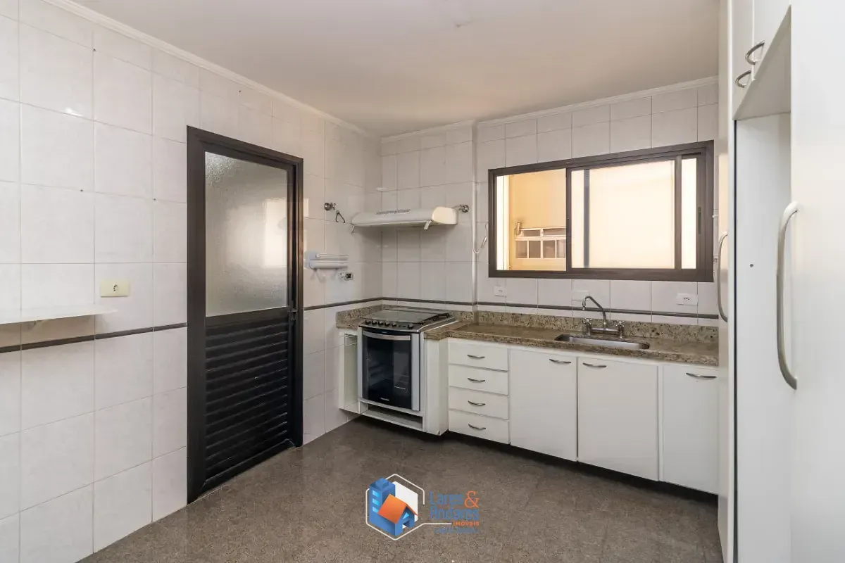 Imagem Apartamento para venda em Santa Teresinha com 3 quartos, sendo 1 suíte, 120m²